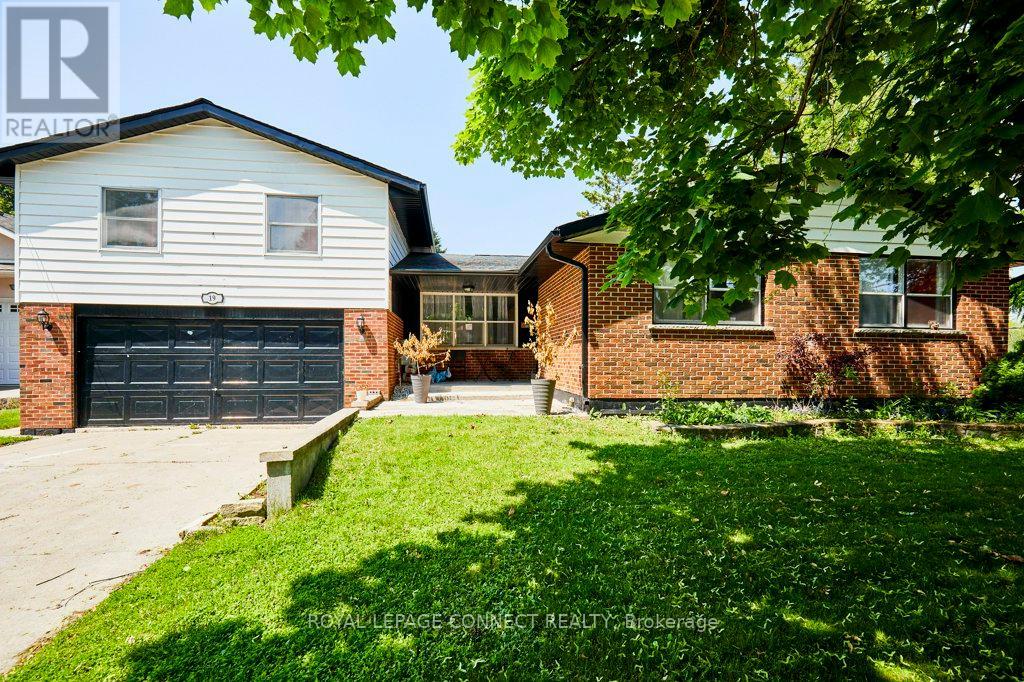 19 Coverdale Avenue, Cobourg, Ontario  K9A 4H5 - Photo 2 - X12398713