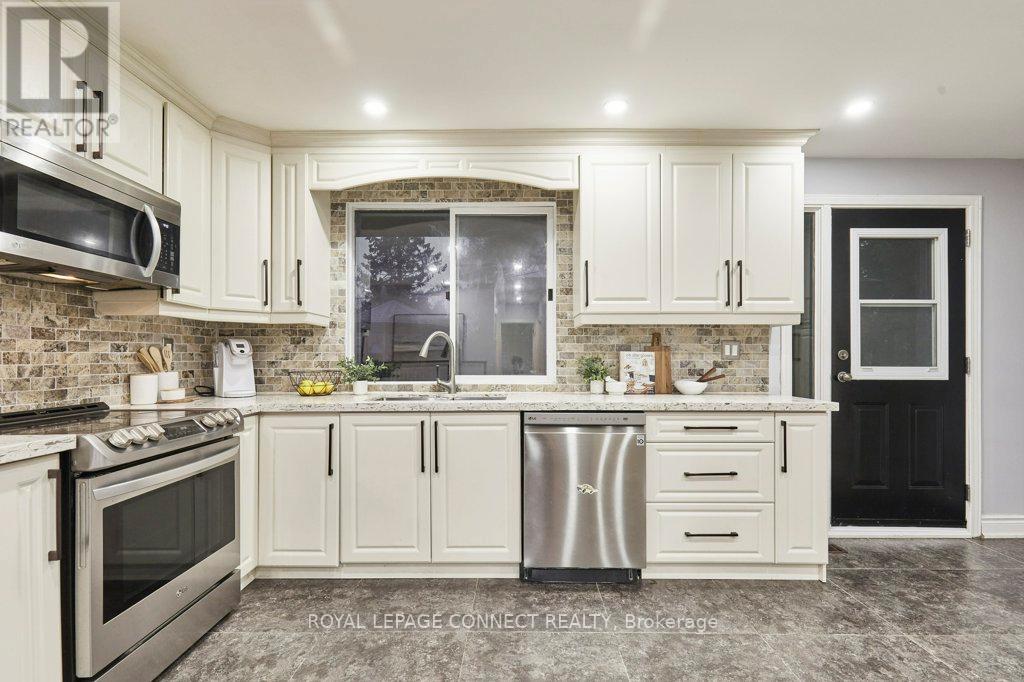 19 Coverdale Avenue, Cobourg, Ontario  K9A 4H5 - Photo 9 - X12398713