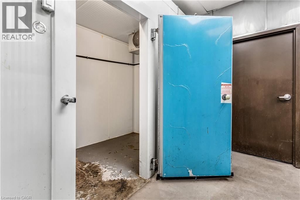 485 N Silvercreek Parkway N Unit# 7, Guelph, Ontario  N1H 7K5 - Photo 27 - 40794697