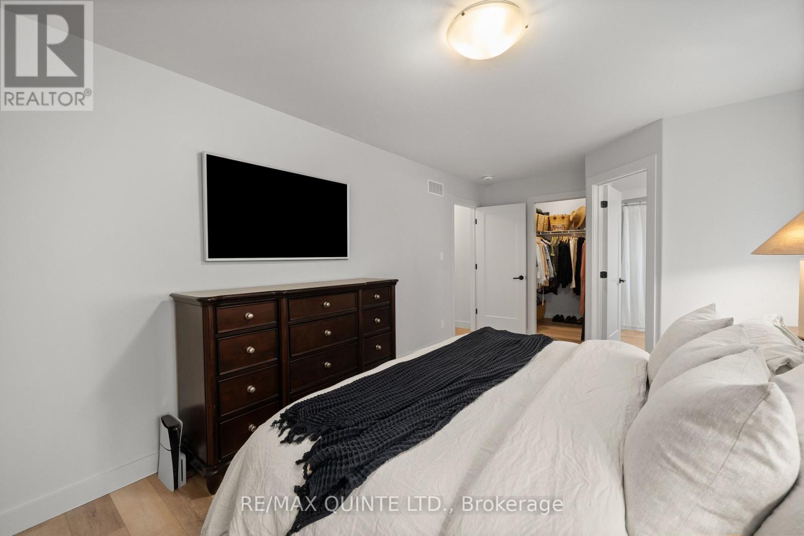 14 Cypress Drive, Belleville, Ontario  K8N 0J6 - Photo 23 - X12663174