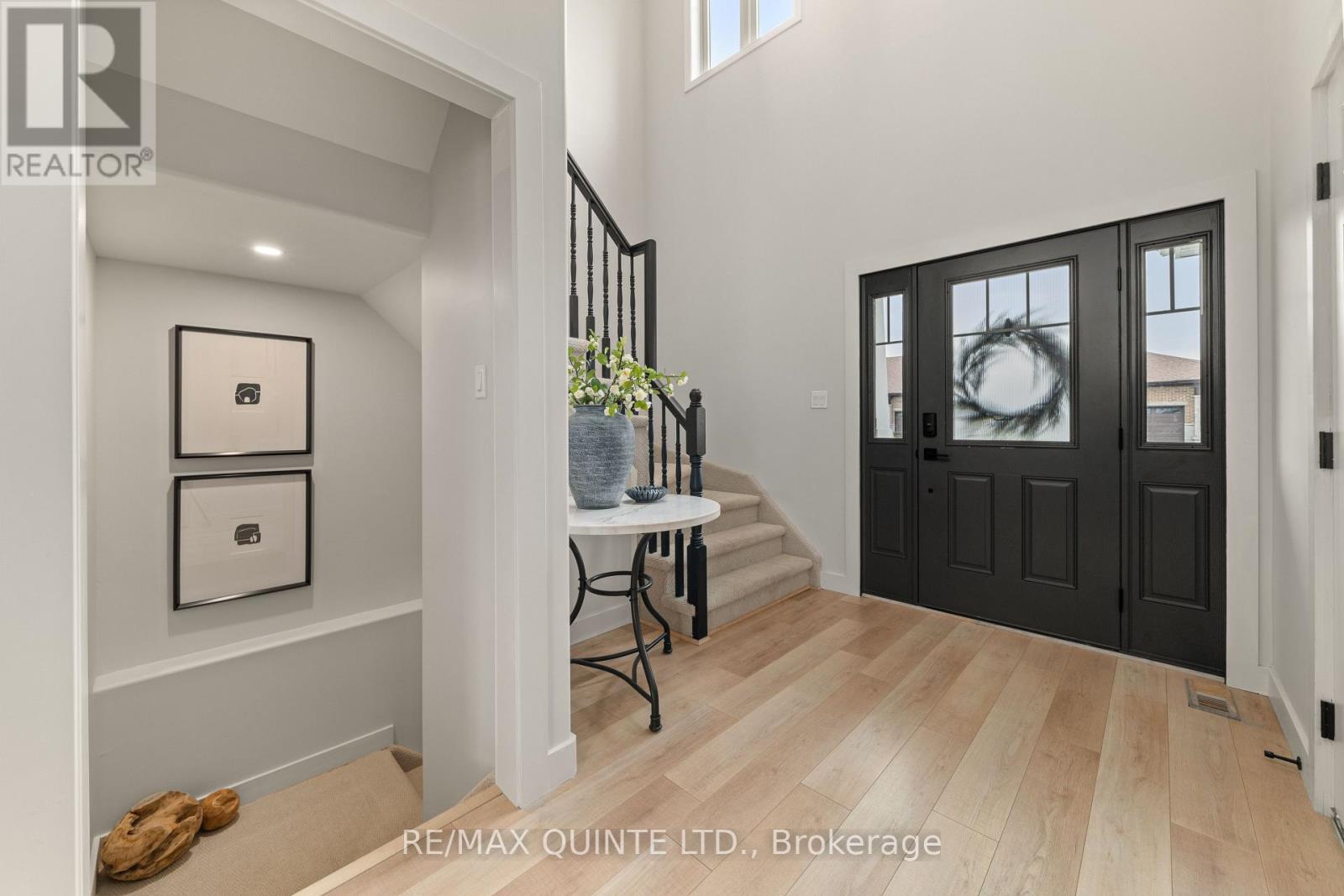 14 Cypress Drive, Belleville, Ontario  K8N 0J6 - Photo 4 - X12663174