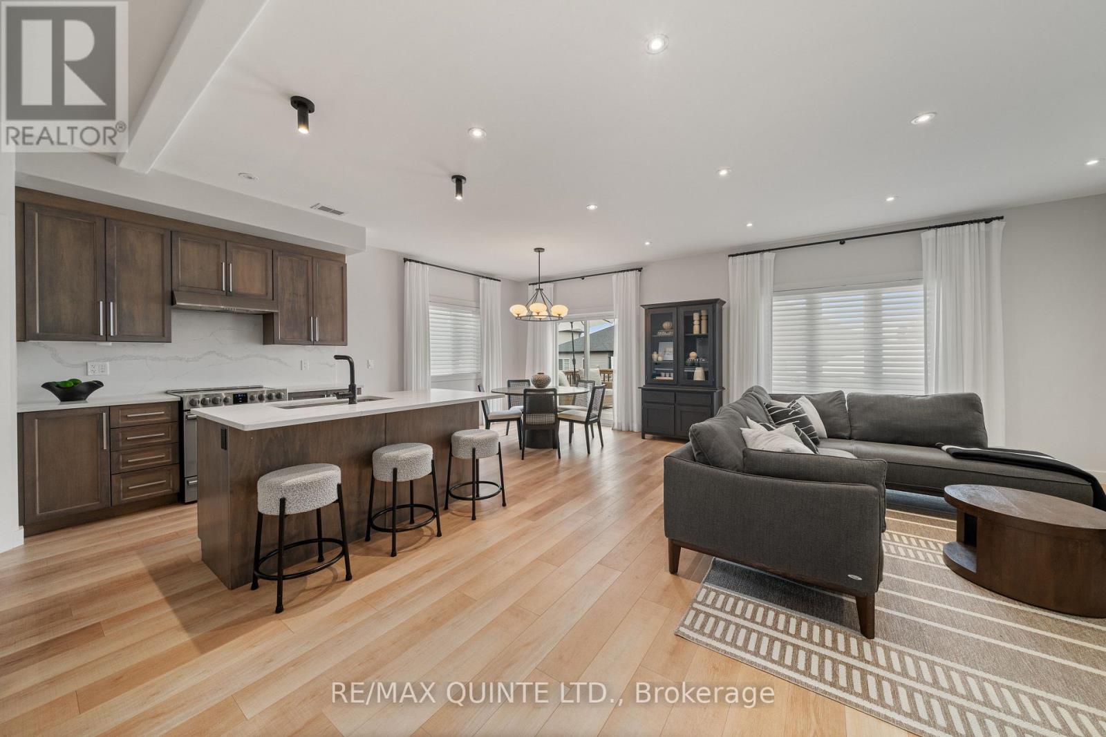 14 Cypress Drive, Belleville, Ontario  K8N 0J6 - Photo 5 - X12663174