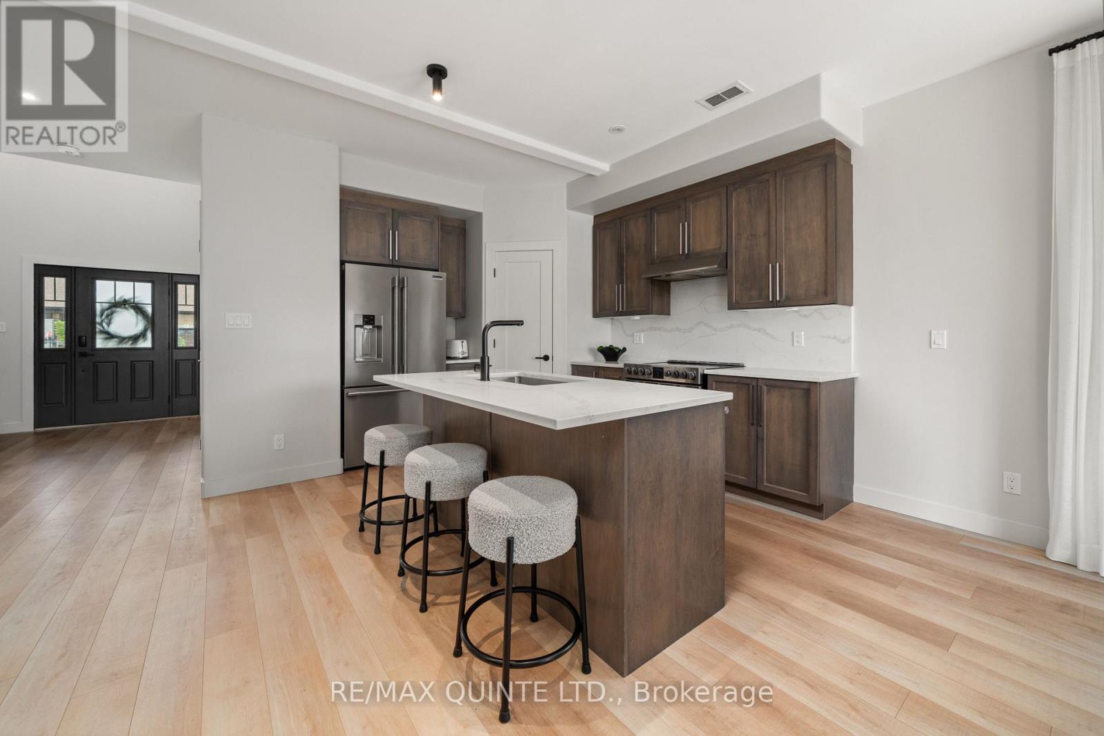 14 Cypress Drive, Belleville, Ontario  K8N 0J6 - Photo 7 - X12663174