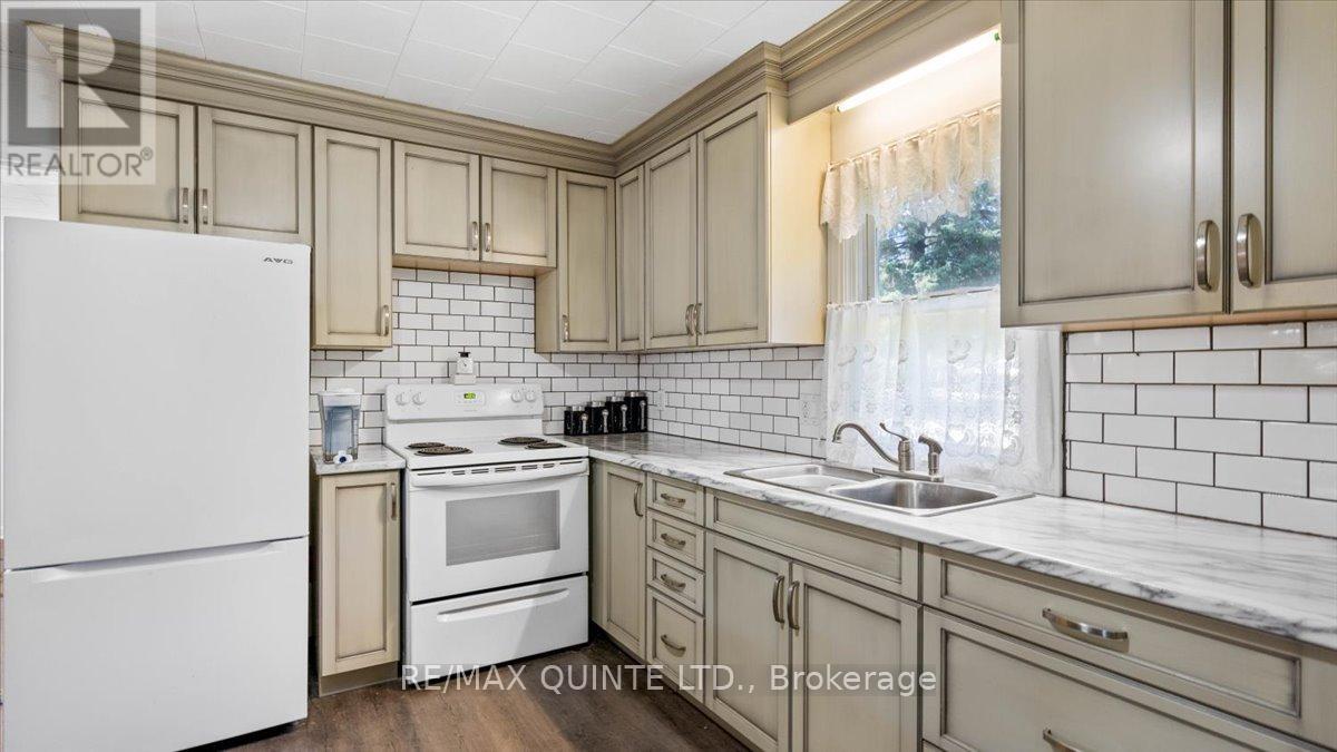 42 A Hawkins Bay Road, Tweed, Ontario  K0K 3J0 - Photo 4 - X12663338