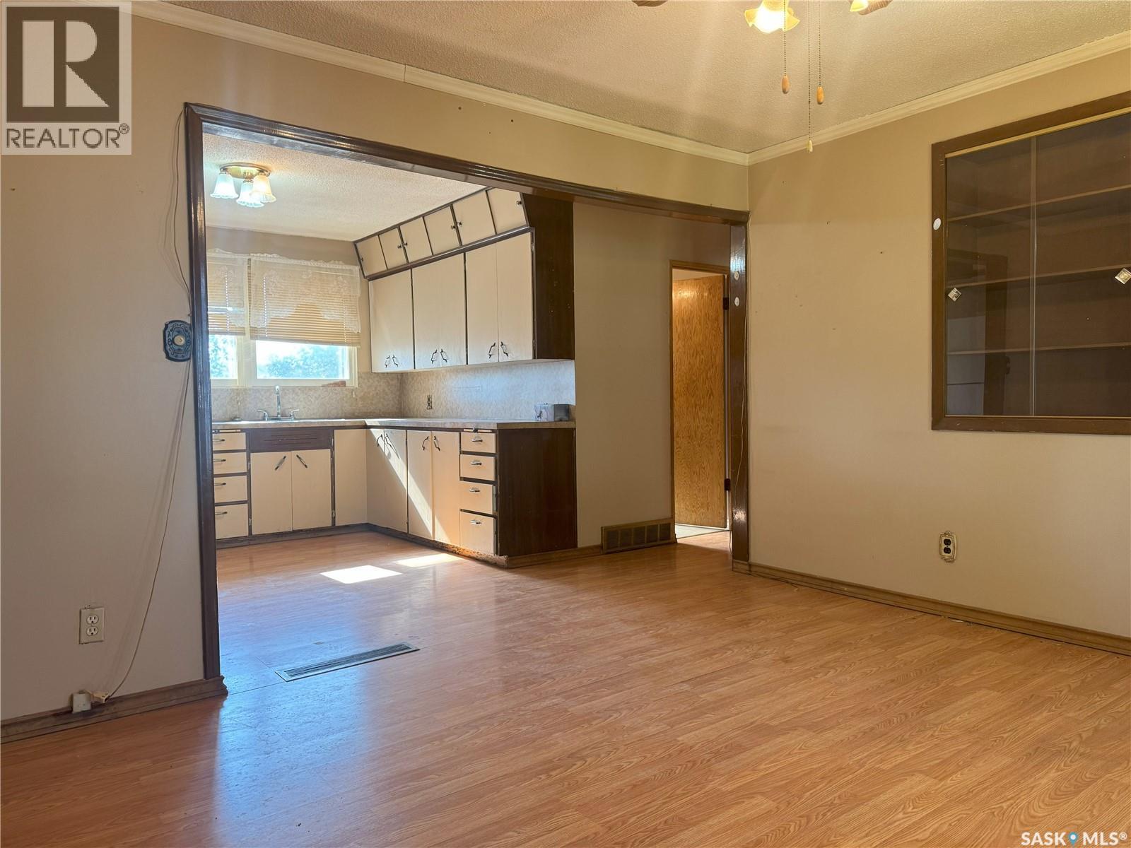 209 Francis Street, Francis, Saskatchewan  S0G 1V0 - Photo 5 - SK017132