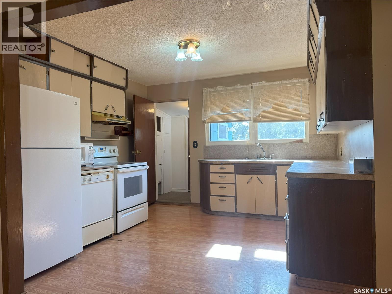 209 Francis Street, Francis, Saskatchewan  S0G 1V0 - Photo 6 - SK017132