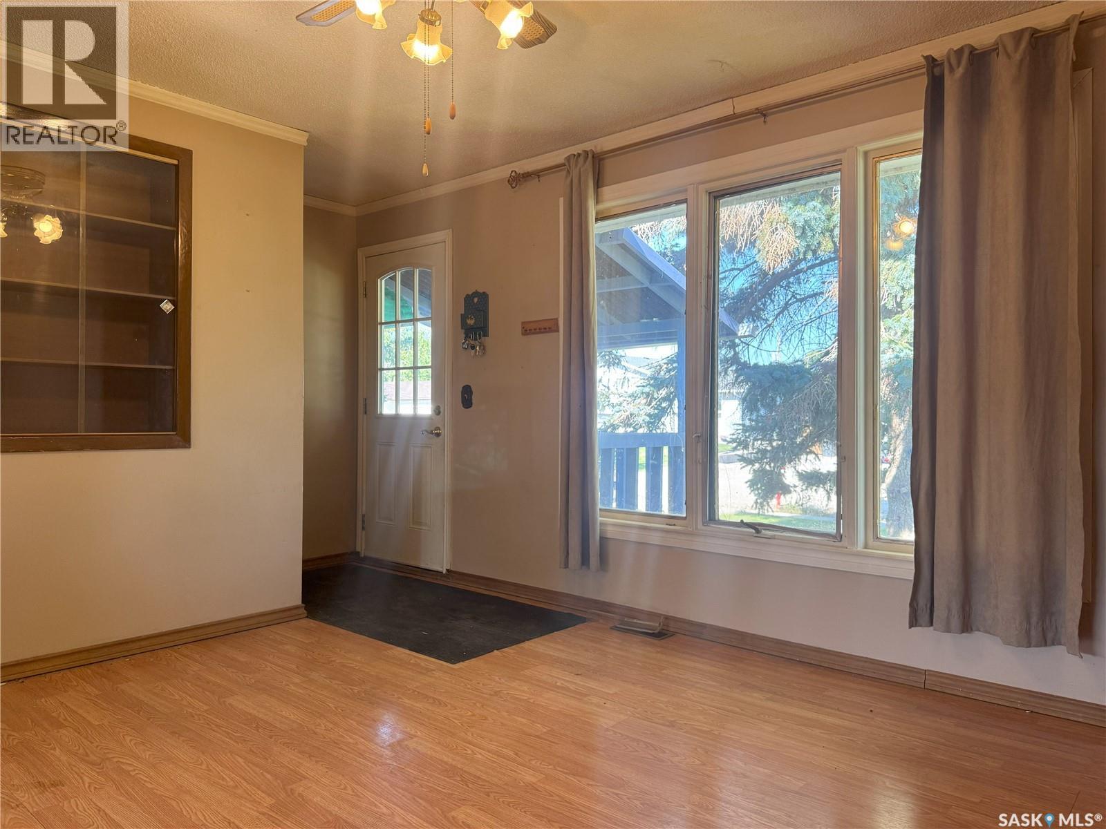 209 Francis Street, Francis, Saskatchewan  S0G 1V0 - Photo 4 - SK017132