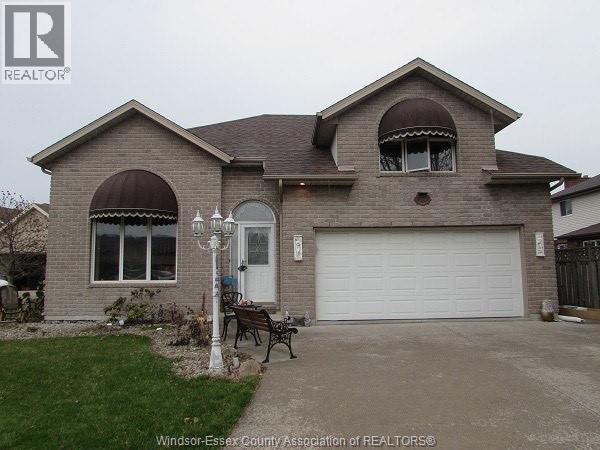 MLS# 26000182: 2810 MANGIN CRESCENT, Windsor, Canada