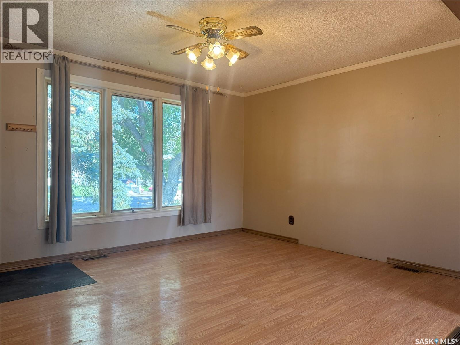 209 Francis Street, Francis, Saskatchewan  S0G 1V0 - Photo 3 - SK017132