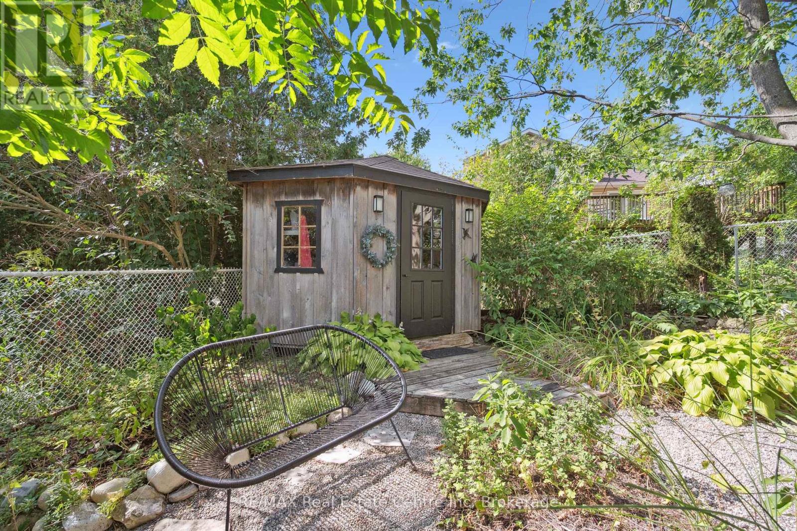 53 Rochelle Drive, Guelph (Willow West/sugarbush/west Acres), Ontario  N1K 1L1 - Photo 35 - X12663310