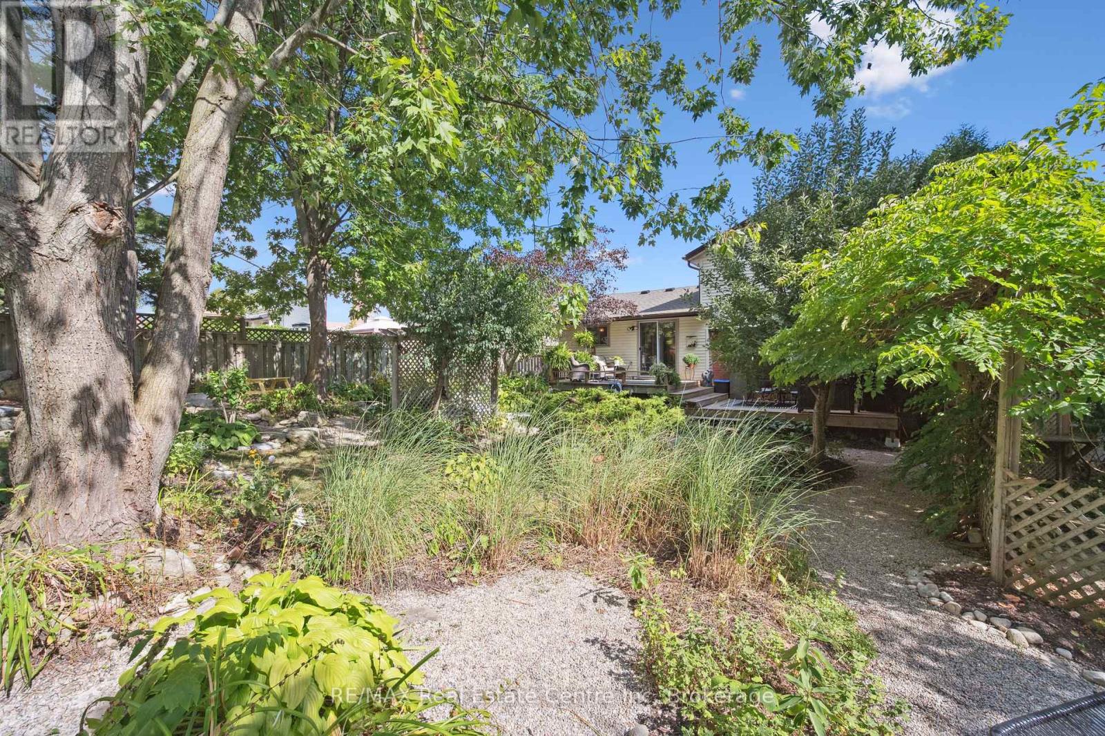 53 Rochelle Drive, Guelph (Willow West/sugarbush/west Acres), Ontario  N1K 1L1 - Photo 37 - X12663310