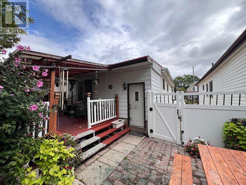 55 Linwood Street, London East, Ontario  N5Y 1W1 - Photo 18 - X12663234