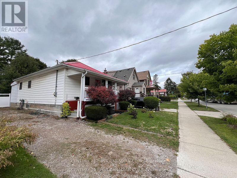 55 Linwood Street, London East, Ontario  N5Y 1W1 - Photo 3 - X12663234
