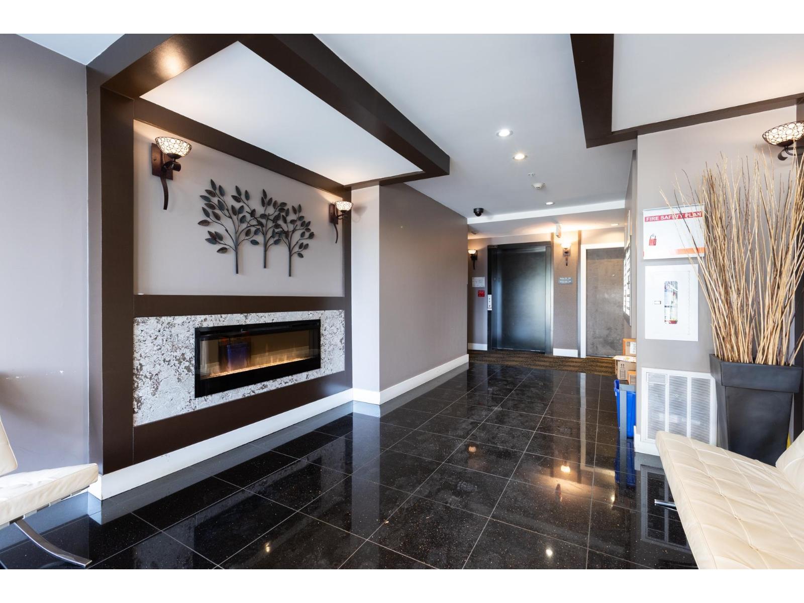 B208 20211 66th Avenue, Langley, British Columbia  V2Y 0L4 - Photo 3 - R3075651