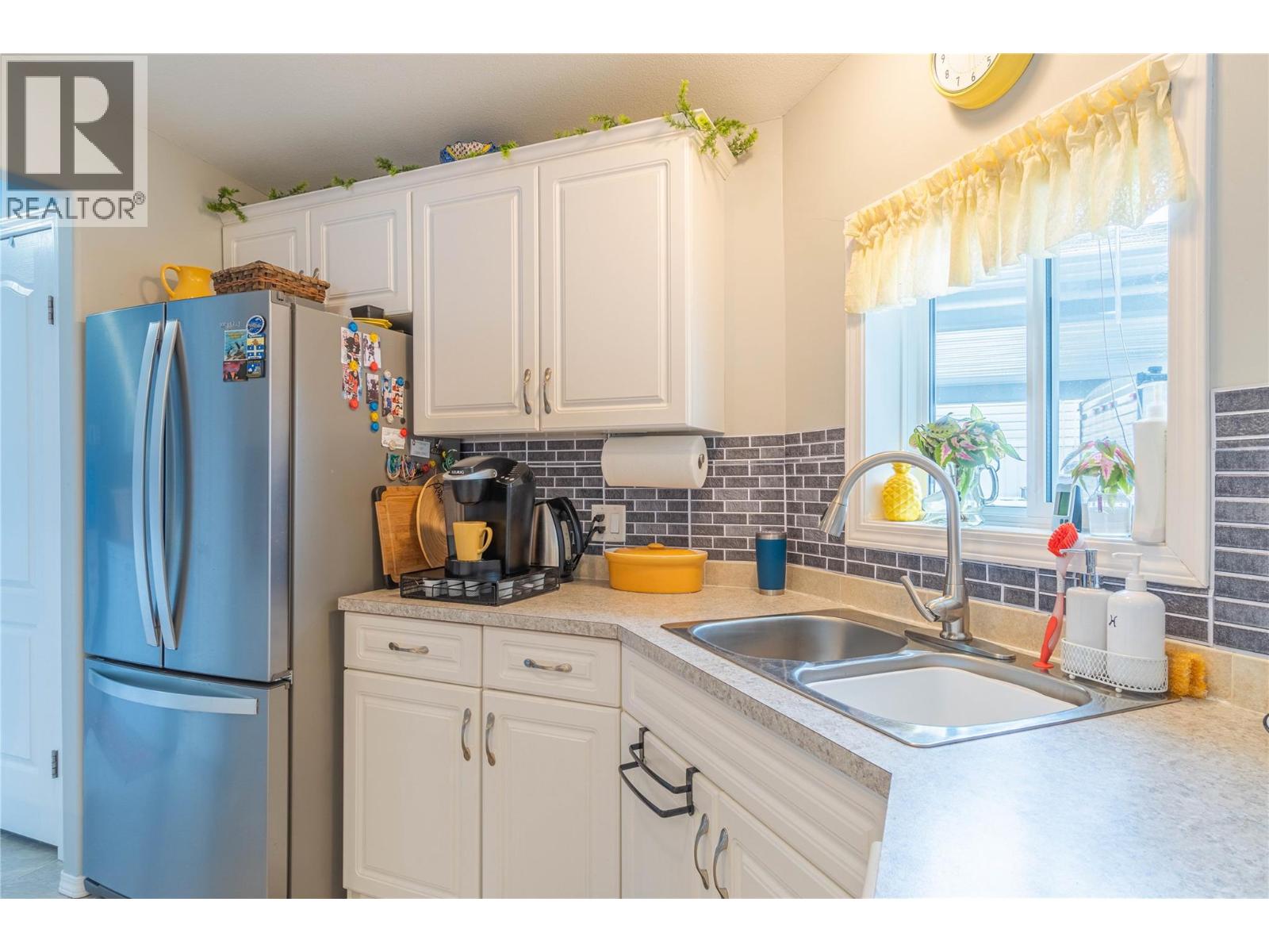 768 Shuswap Road E Unit# 1, Kamloops, British Columbia  V2H 0A4 - Photo 10 - 10371838