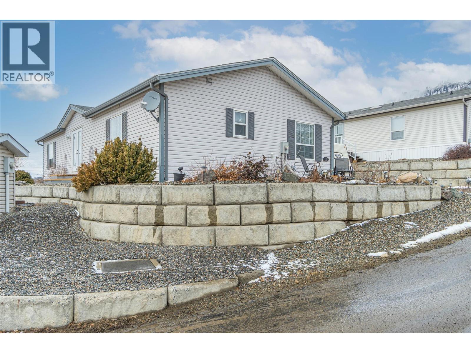 768 Shuswap Road E Unit# 1, Kamloops, British Columbia  V2H 0A4 - Photo 40 - 10371838