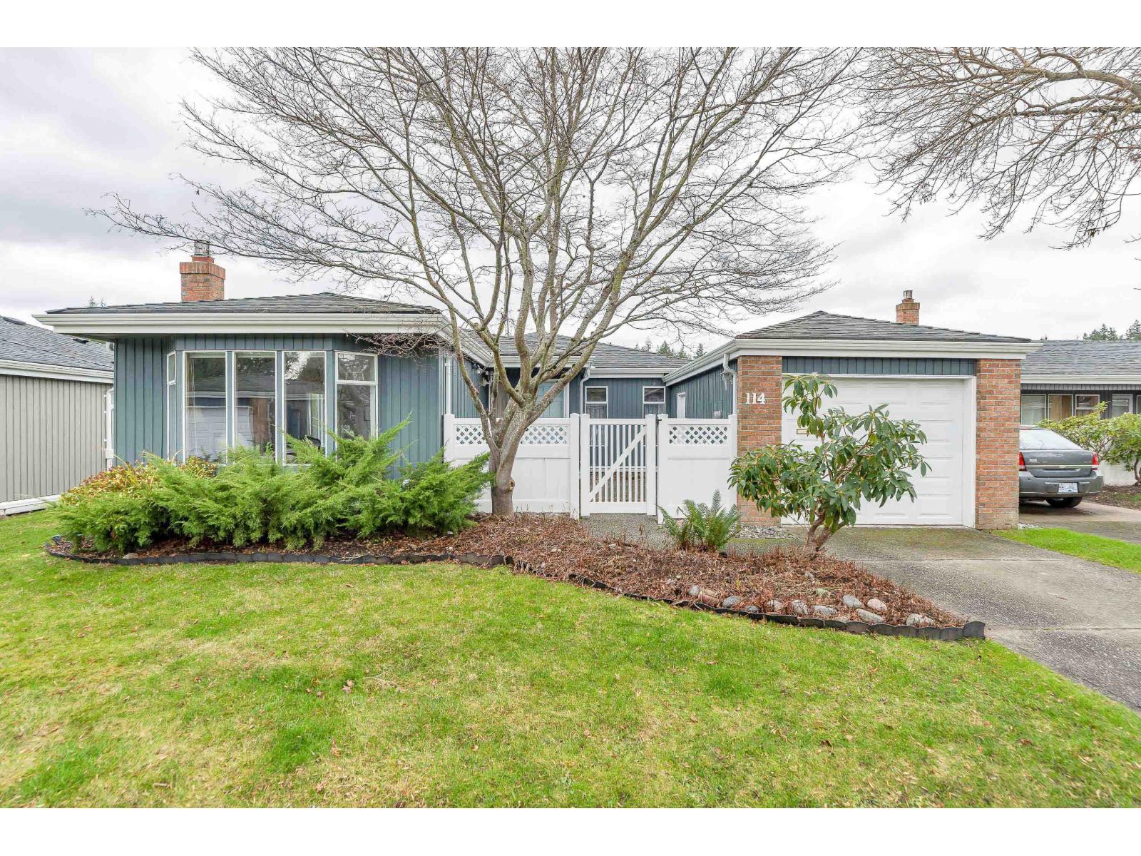 114 14271 18A AVENUE, Surrey, British Columbia