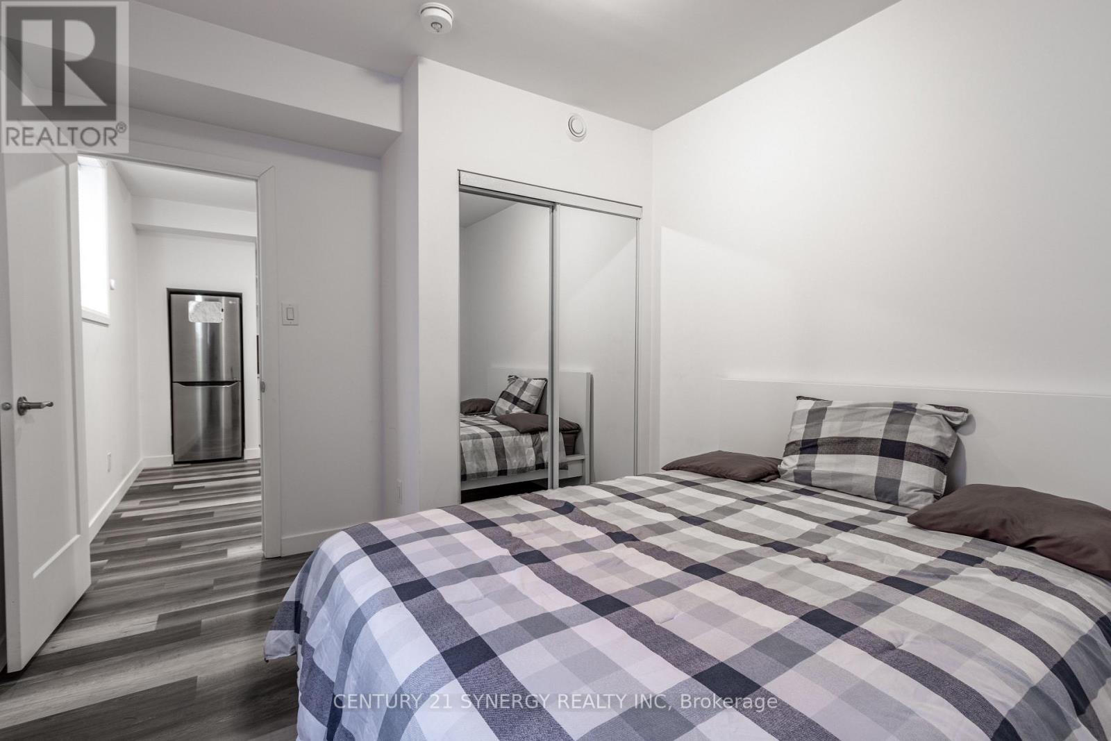 B - 865 Tavistock Road, Ottawa, Ontario  K2B 5N5 - Photo 10 - X12663186