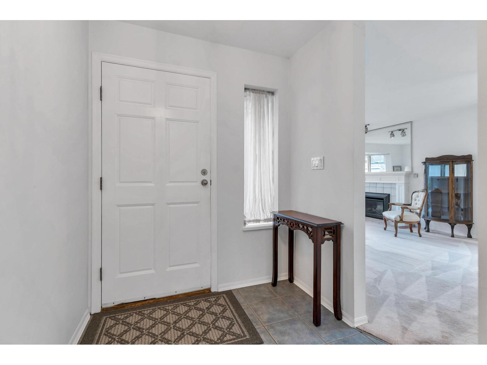 114 14271 18a Avenue, Surrey, British Columbia V4A 7N8 - Photo 6 - R3075399