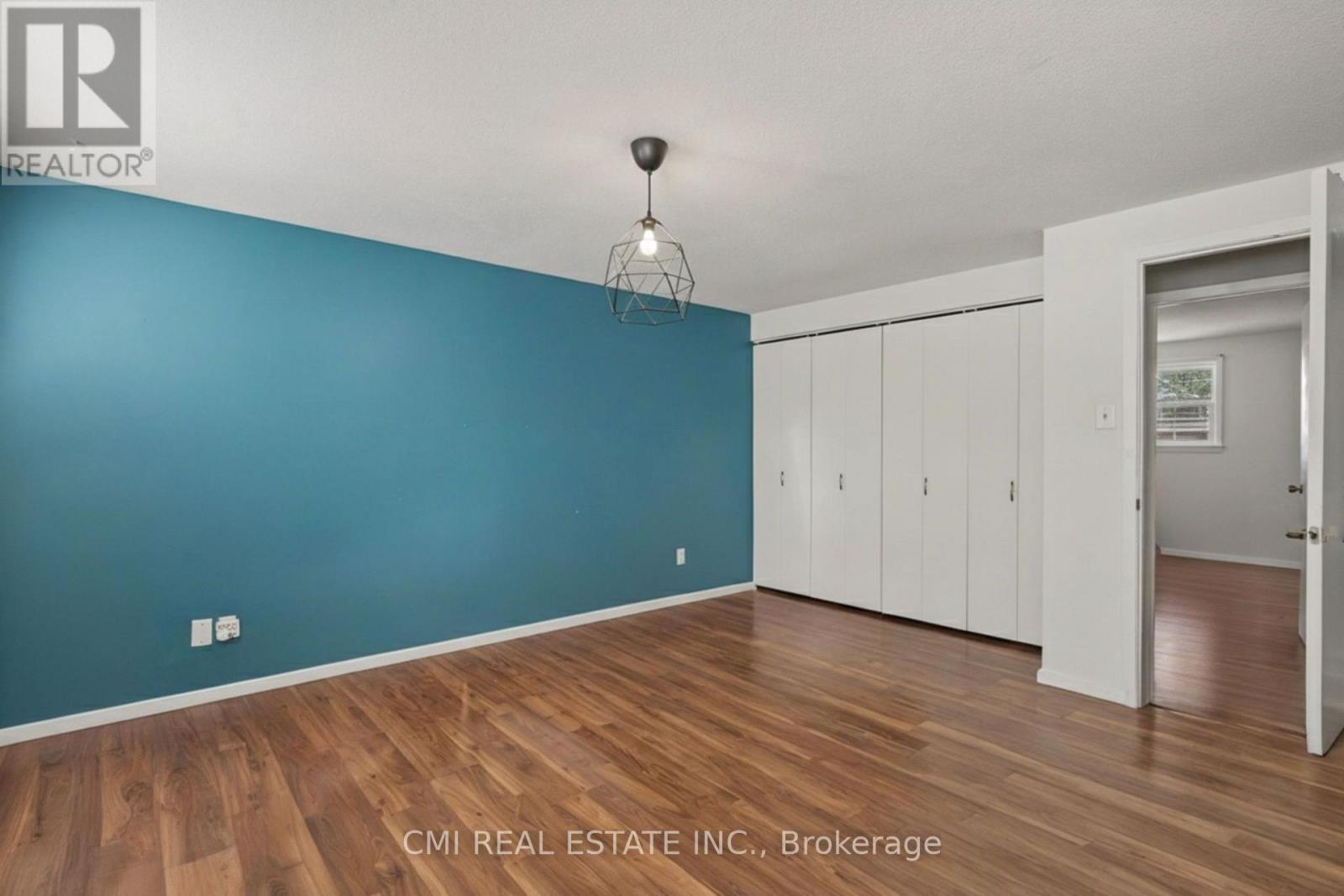 360 Culpepper Place, Waterloo, Ontario  N2L 5L3 - Photo 27 - X12523098