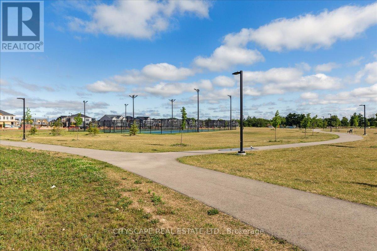 50 Whithorn Crescent, Haldimand, Ontario  N3W 0E5 - Photo 36 - X12592622