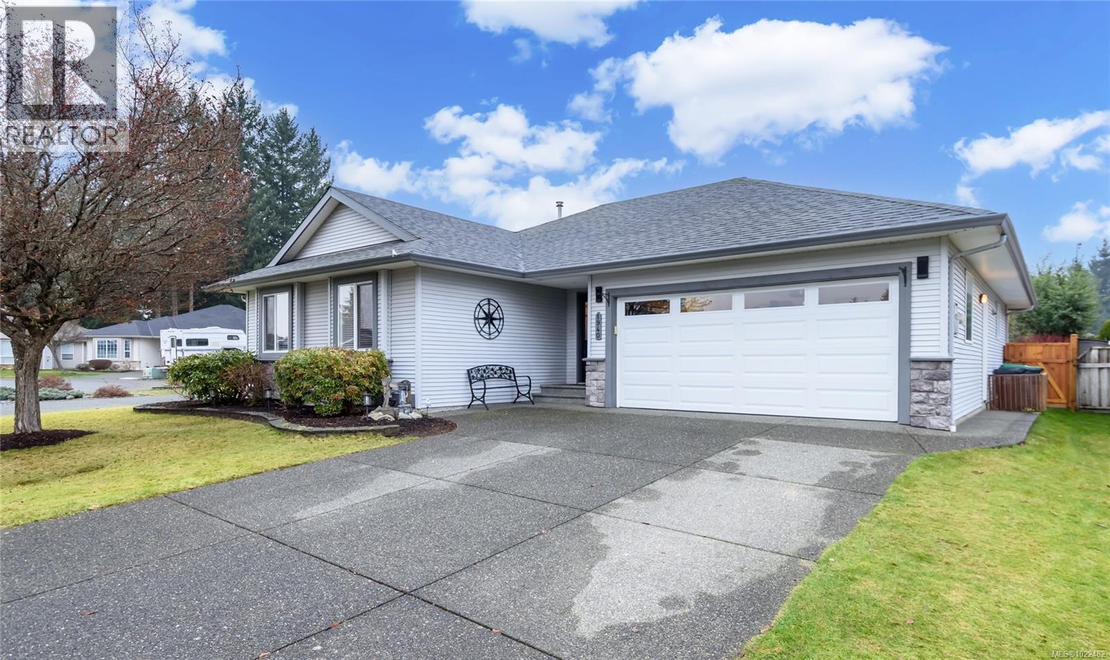 1940 St. Andrews Pl, Courtenay, British Columbia  V9N 9J4 - Photo 10 - 1022482