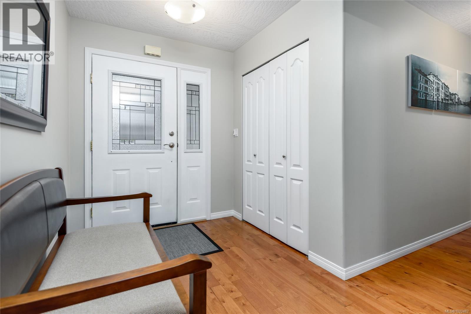 1940 St. Andrews Pl, Courtenay, British Columbia  V9N 9J4 - Photo 14 - 1022482