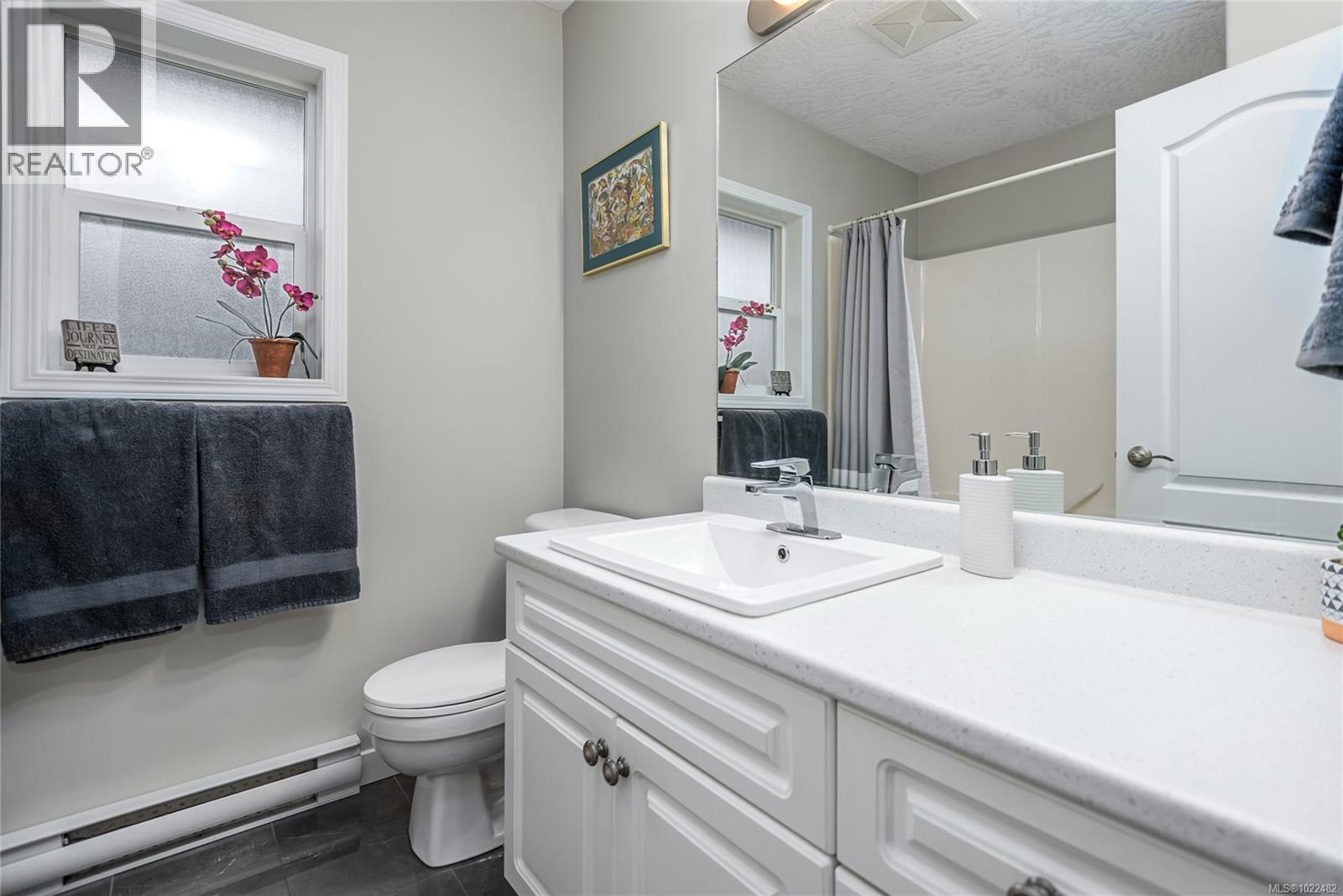 1940 St. Andrews Pl, Courtenay, British Columbia  V9N 9J4 - Photo 31 - 1022482