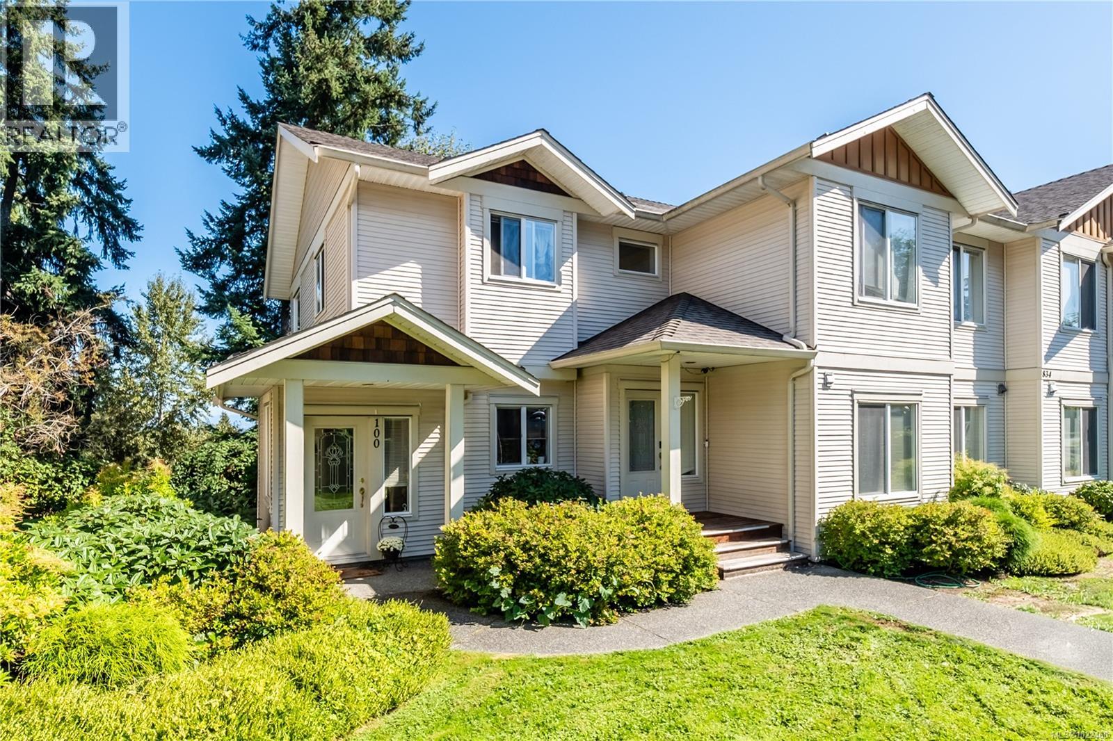 100 834 Varsity Way, Nanaimo, British Columbia