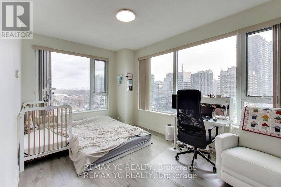 1002 - 68 Canterbury Place, Toronto, Ontario  M2N 0J3 - Photo 8 - C12663196