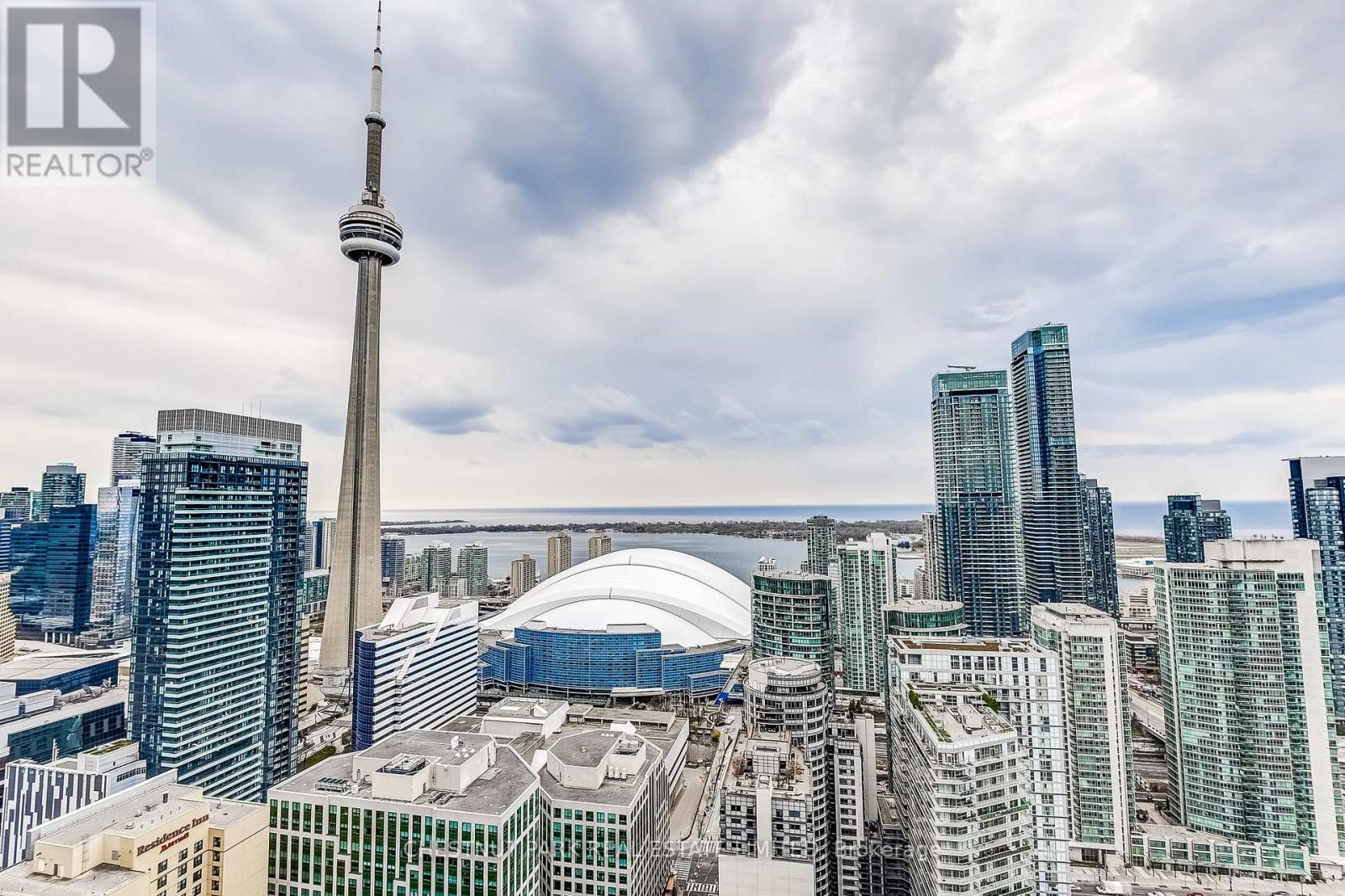 4005 - 88 BLUE JAYS WAY, Toronto, Ontario