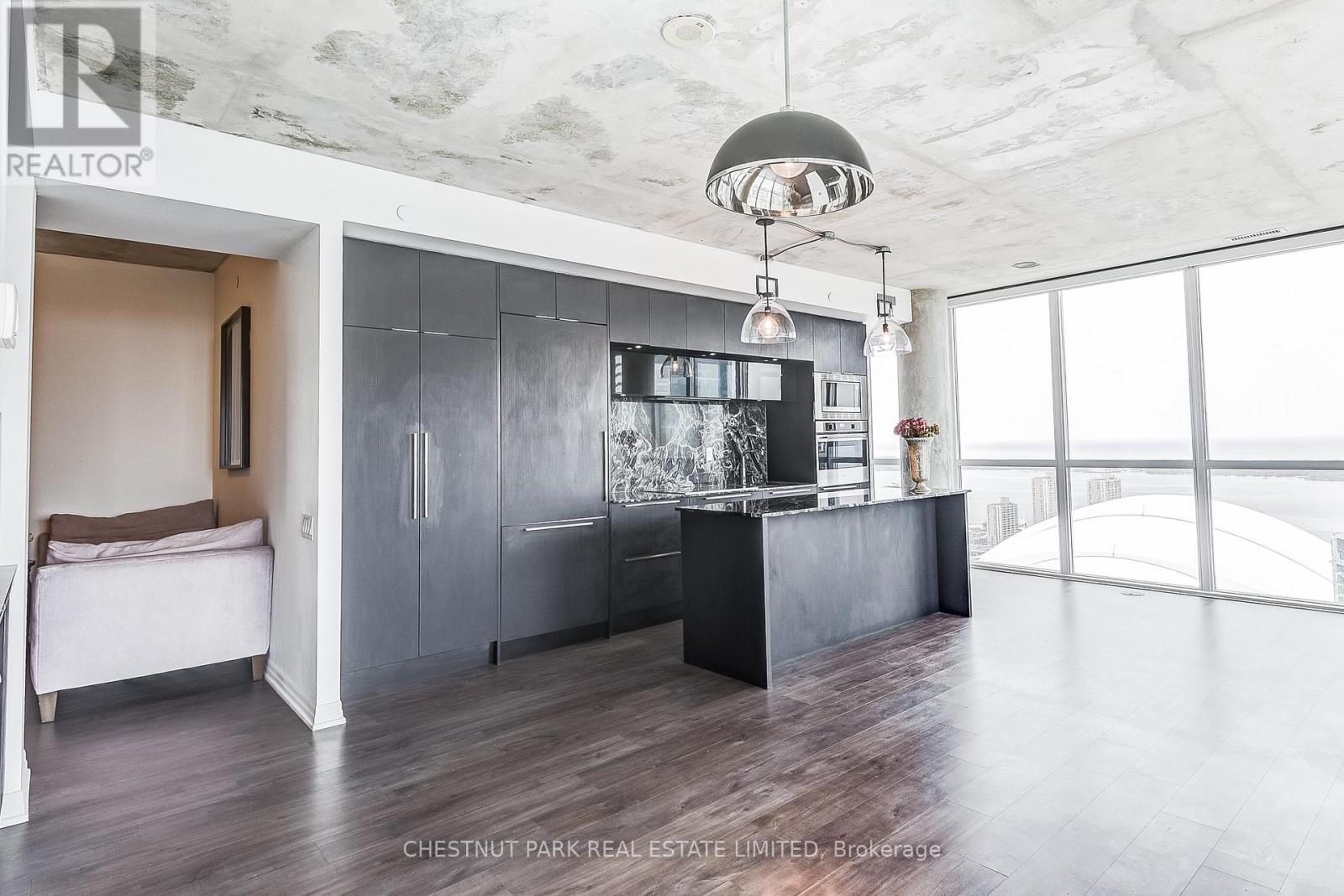 4005 - 88 Blue Jays Way, Toronto, Ontario  M5V 2G3 - Photo 4 - C12663258