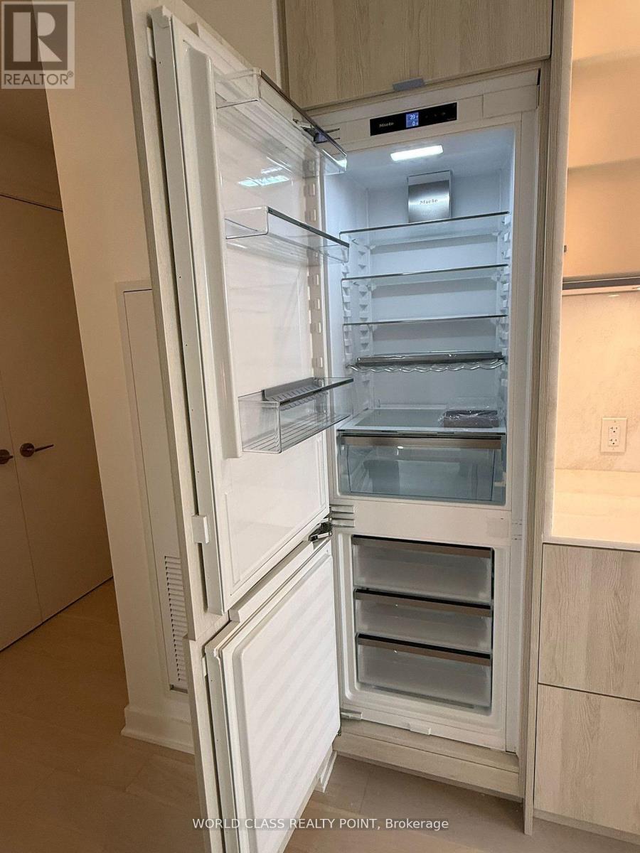 3407 - 11 Yorkville Avenue, Toronto, Ontario  M4W 0B7 - Photo 15 - C12663264