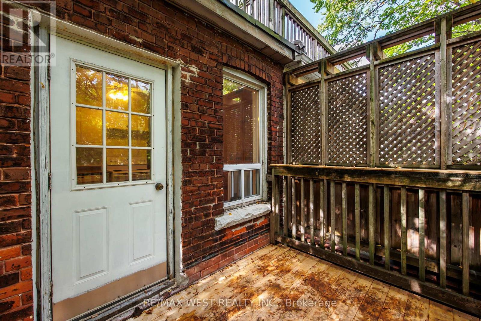 937 Bathurst Street, Toronto, Ontario  M5R 3G4 - Photo 16 - C12663272