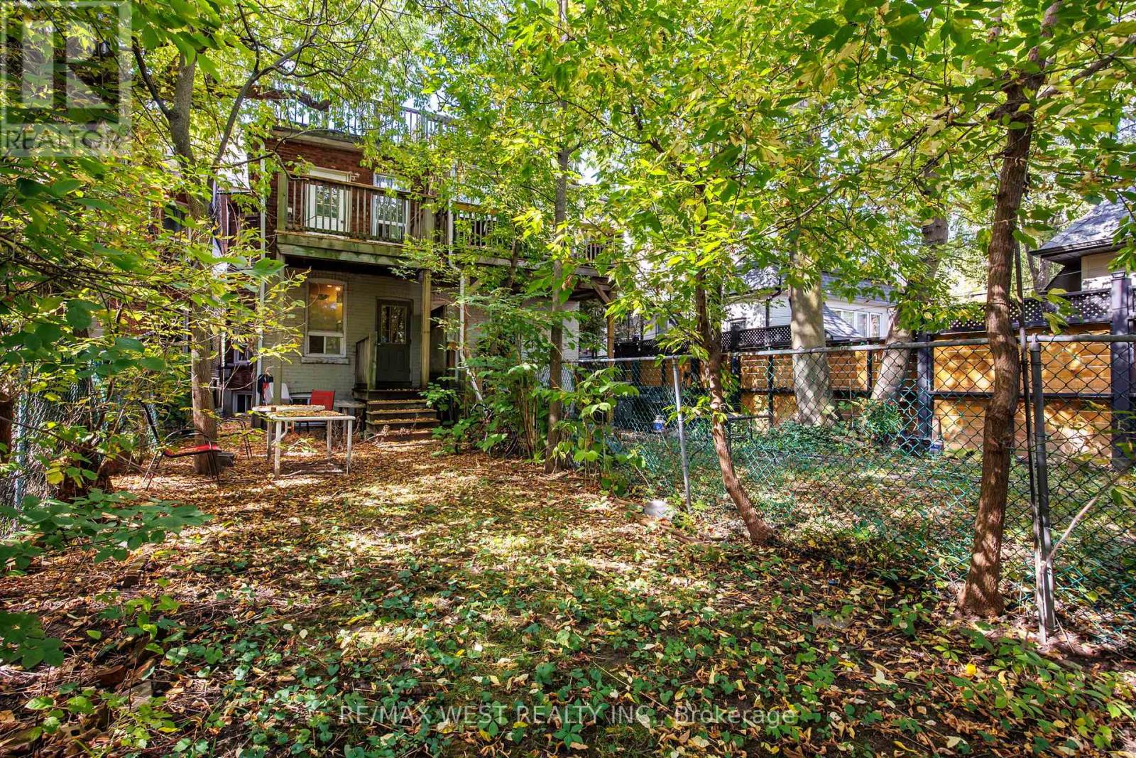 937 Bathurst Street, Toronto, Ontario  M5R 3G4 - Photo 31 - C12663272