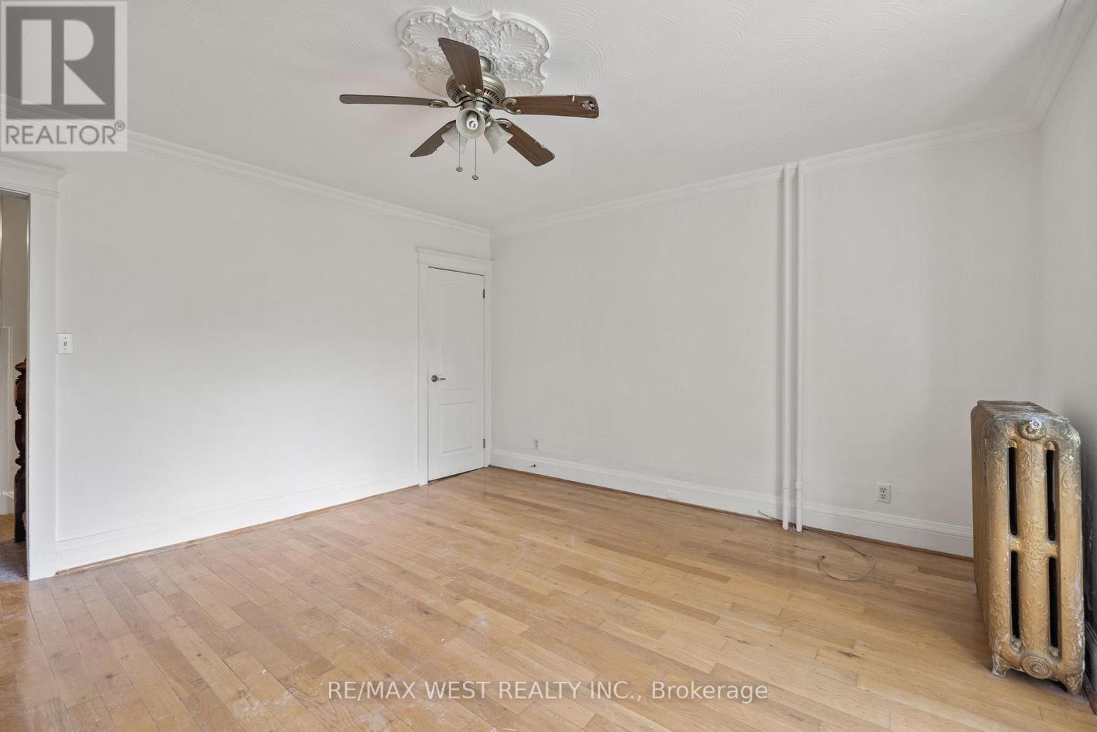 937 Bathurst Street, Toronto, Ontario  M5R 3G4 - Photo 6 - C12663272