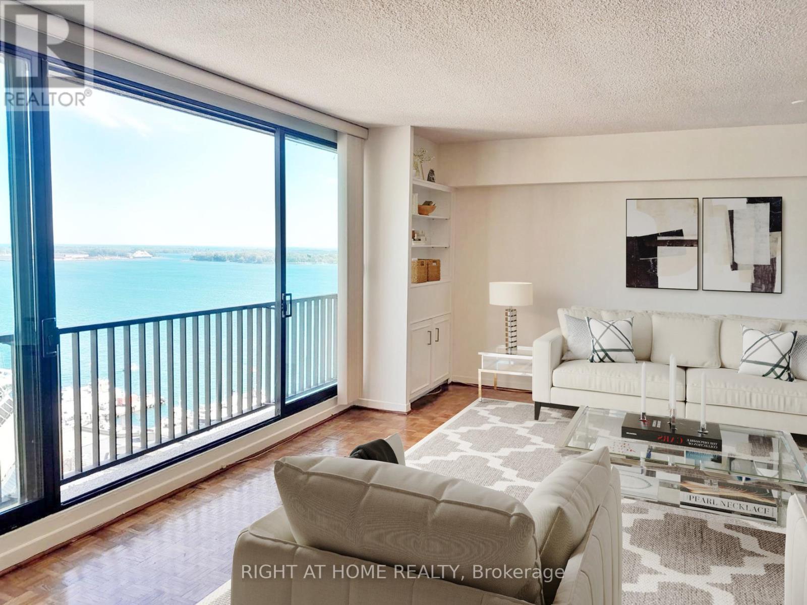 838 - 33 Harbour Square, Toronto, Ontario  M5J 2G2 - Photo 6 - C12663288