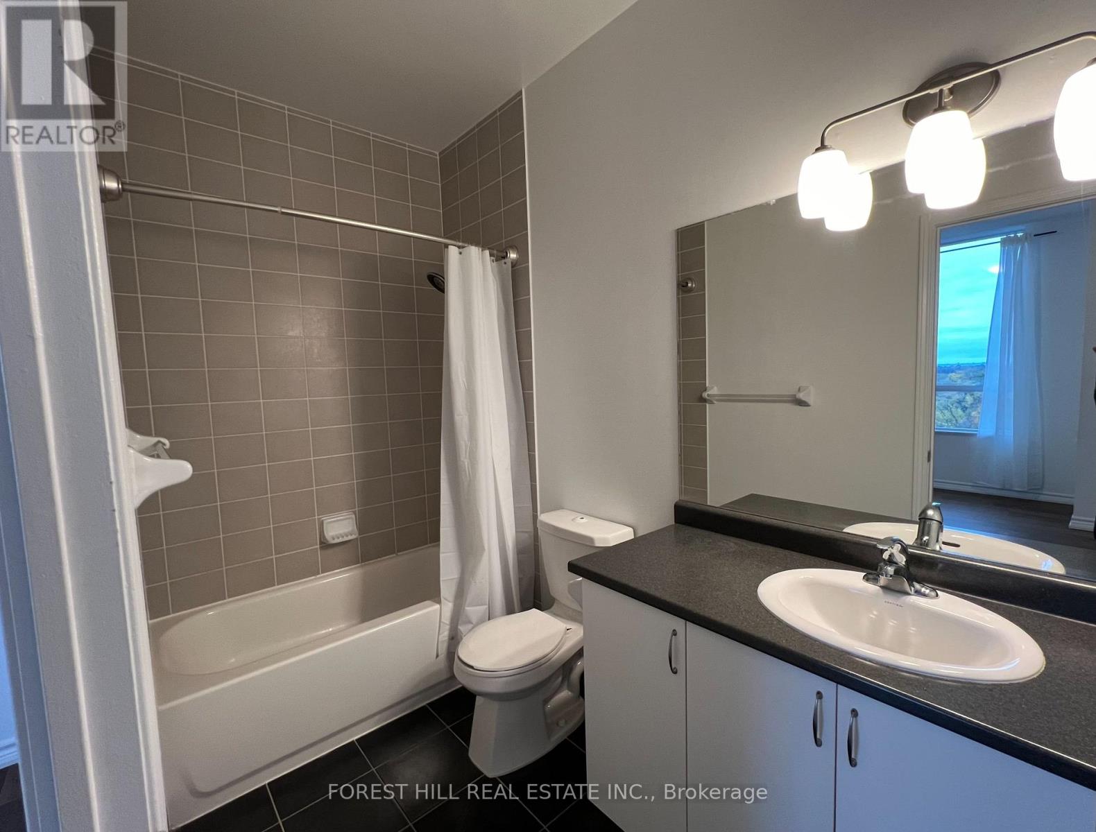 930 - 35 Saranac Boulevard, Toronto, Ontario  M6A 2G4 - Photo 10 - C12663292