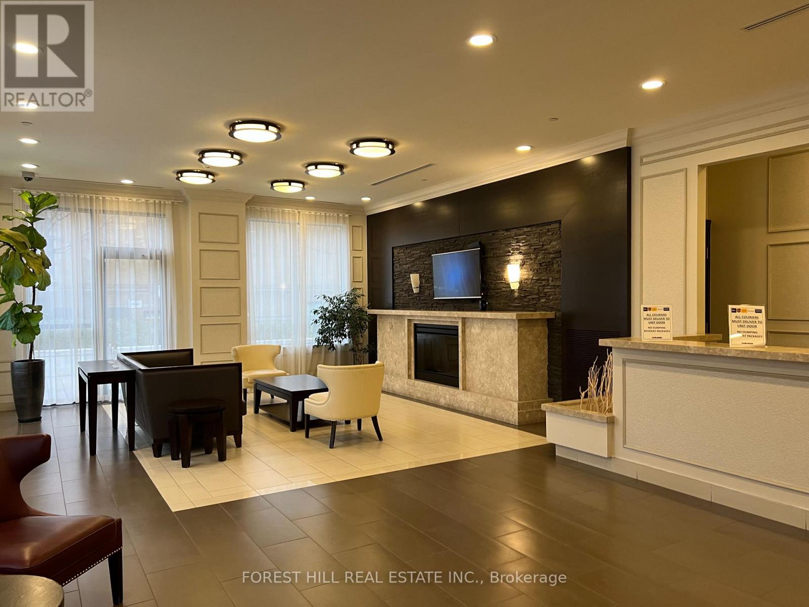 930 - 35 Saranac Boulevard, Toronto, Ontario  M6A 2G4 - Photo 2 - C12663292