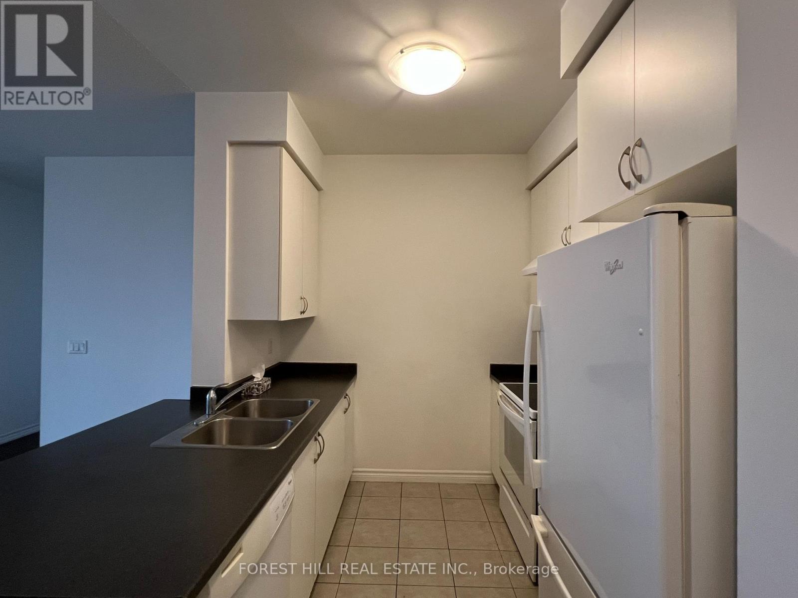 930 - 35 Saranac Boulevard, Toronto, Ontario  M6A 2G4 - Photo 7 - C12663292