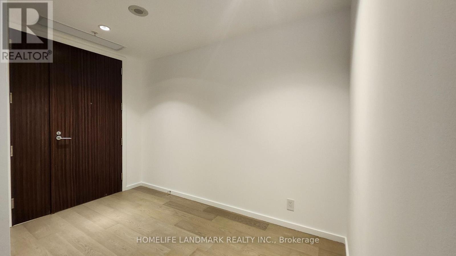 4704 - 180 University Avenue, Toronto, Ontario  M5H 0A2 - Photo 10 - C12663316