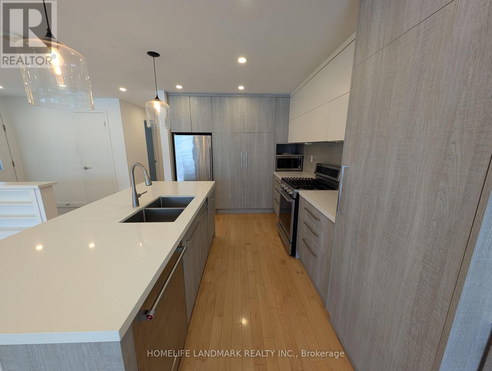 83 Wishing Well Drive, Toronto, Ontario  M1T 1J2 - Photo 8 - E12663190