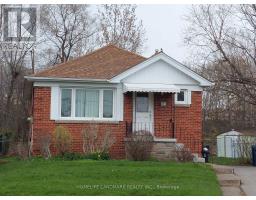 MAIN - 211 ELLINGTON DRIVE, Toronto, Ontario
