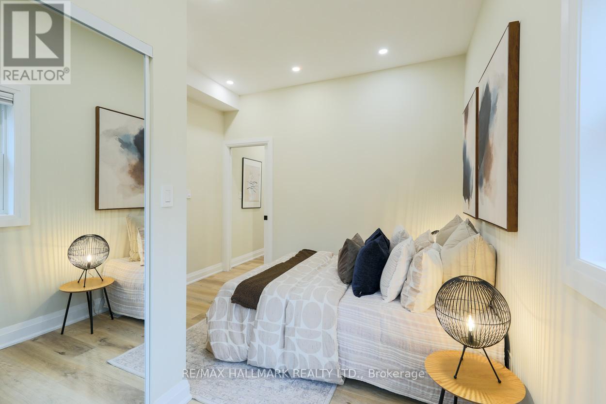 Main Floor - 6 Luttrell Avenue, Toronto, Ontario  M4C 5E3 - Photo 13 - E12663262