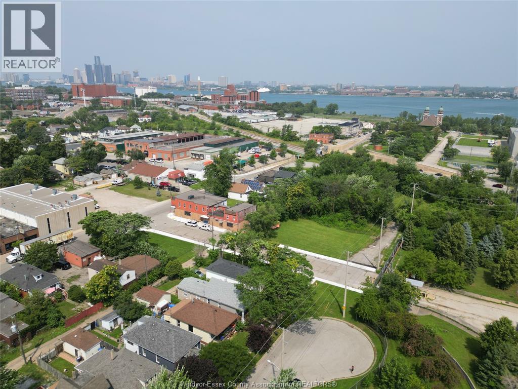 953 Henry Ford Unit# Front, Windsor, Ontario  N8Y 2T3 - Photo 15 - 26000205