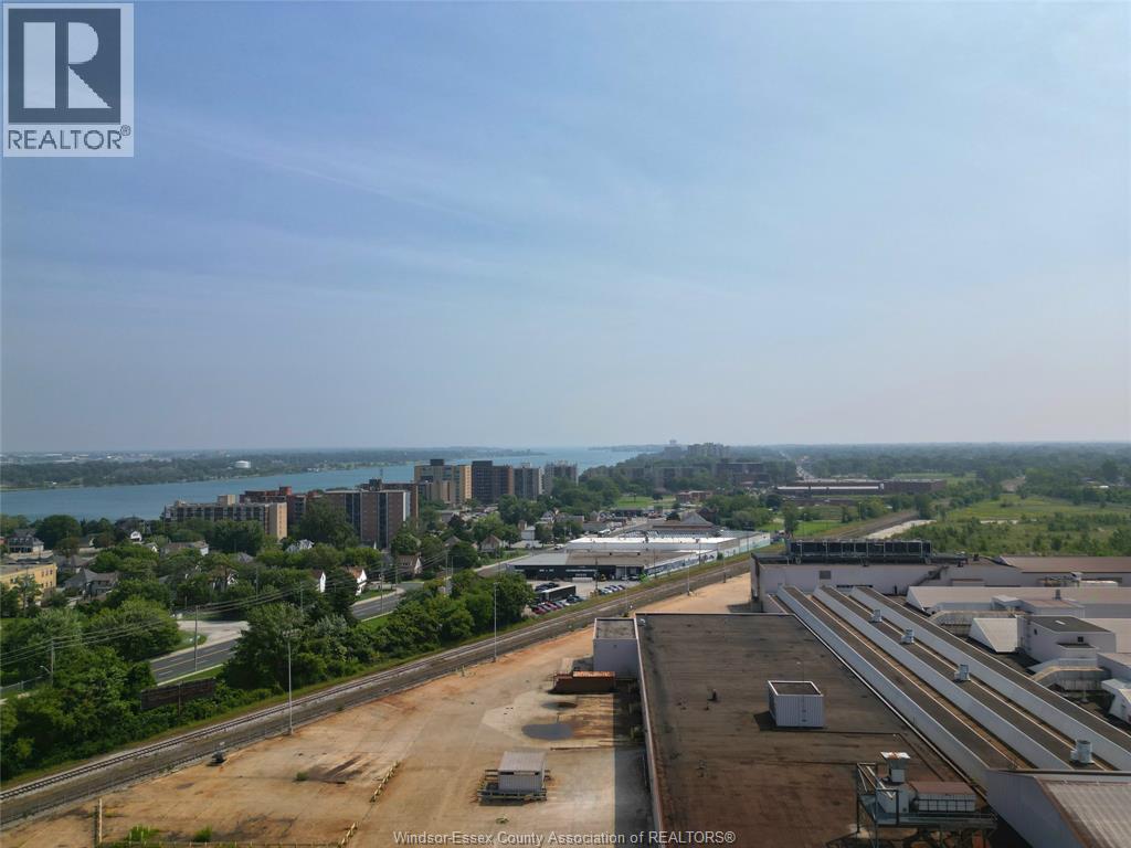 953 Henry Ford Unit# Front, Windsor, Ontario  N8Y 2T3 - Photo 16 - 26000205
