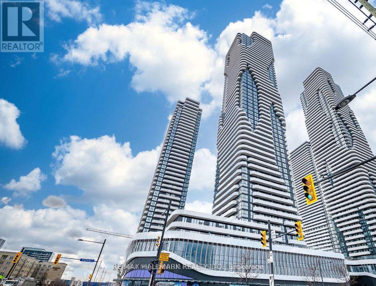 1607 - 8 INTERCHANGE WAY E, Vaughan, Ontario