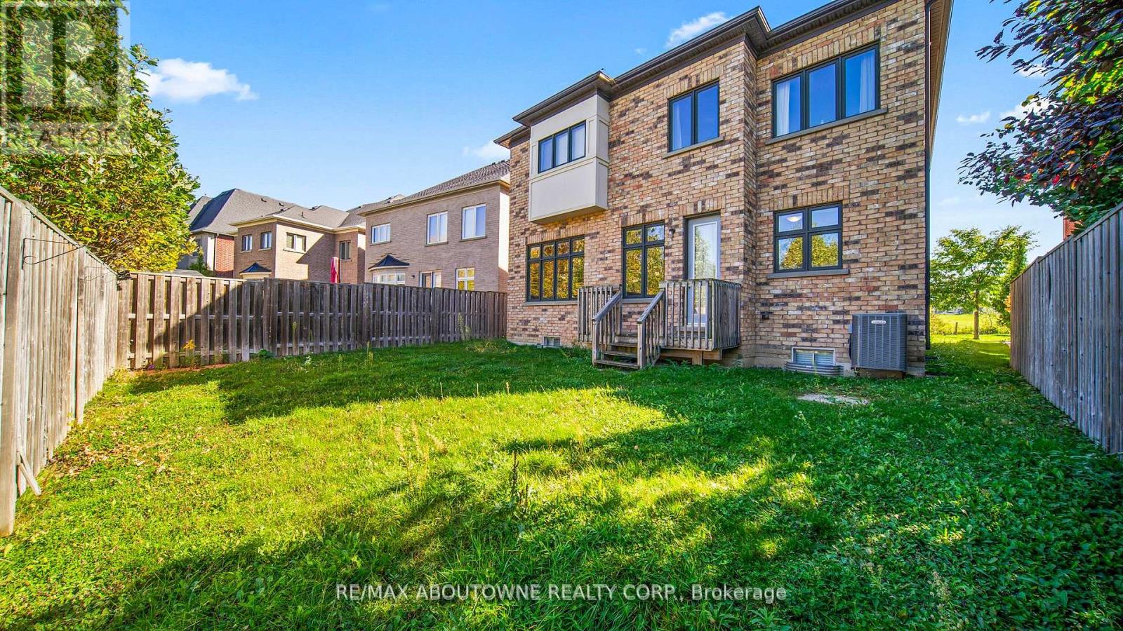 129 Robert Berry Crescent, King, Ontario  L7B 0M3 - Photo 31 - N12663164