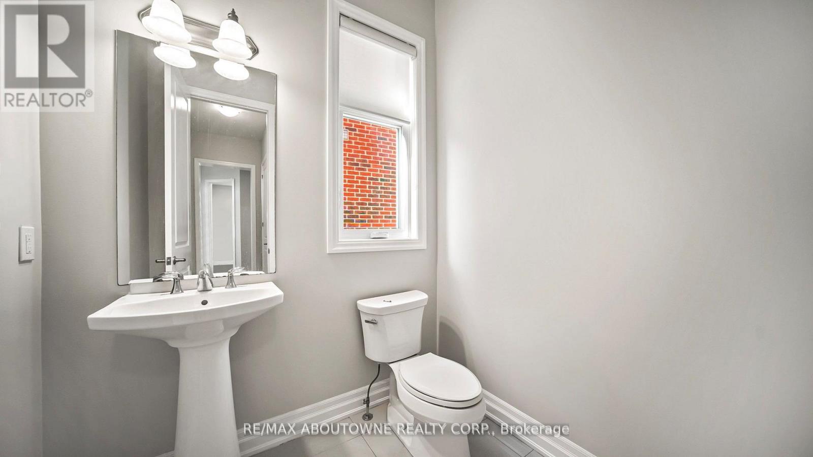 129 Robert Berry Crescent, King, Ontario  L7B 0M3 - Photo 4 - N12663164