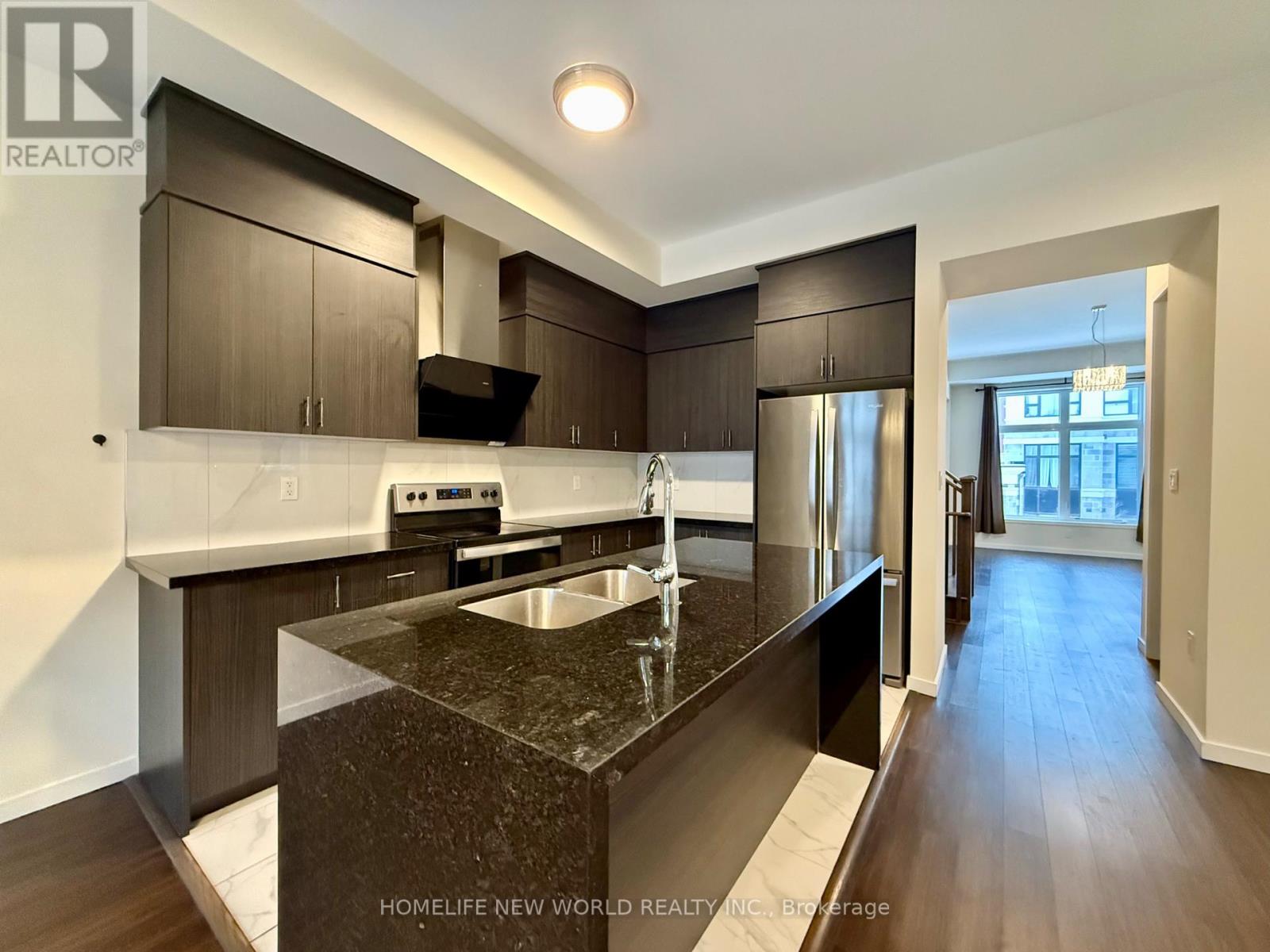 36 Armillo Place, Markham, Ontario  L6E 0V4 - Photo 11 - N12663218